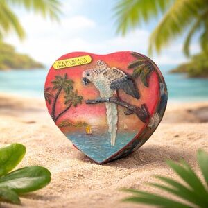República Dominicana 3D Handmade Heart Shaped Macaw Colorful Trinket Box W/ Lid
